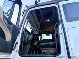 MERCEDES-BENZ EX-Bundeswehr/Fahrschul-LKW/5Sitze/Veigel/Actros