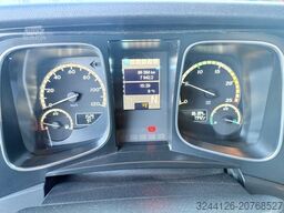 MERCEDES-BENZ EX-Bundeswehr/Fahrschul-LKW/5Sitze/Veigel/Actros