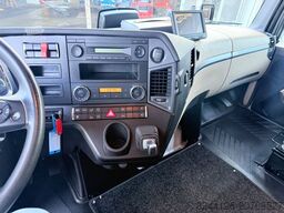 MERCEDES-BENZ EX-Bundeswehr/Fahrschul-LKW/5Sitze/Veigel/Actros