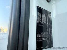 MERCEDES-BENZ EX-Bundeswehr/Fahrschul-LKW/5Sitze/Veigel/Actros