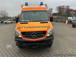 MERCEDES-BENZ Sprinter 519 RTW / 4x4 Allrad / WAS Trage