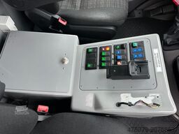 MERCEDES-BENZ Sprinter 519 RTW / 4x4 Allrad / WAS Trage