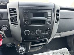 MERCEDES-BENZ Sprinter 519 RTW / 4x4 Allrad / WAS Trage