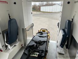 MERCEDES-BENZ Sprinter 519 RTW / 4x4 Allrad / WAS Trage