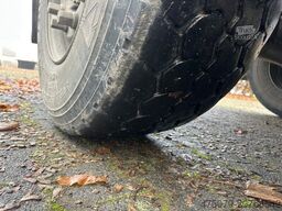 SCHMITZ CARGOBULL SKI 24 / Liftachse / Rollplane