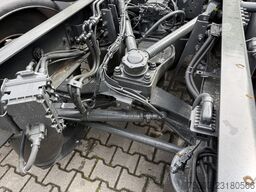 Volvo FM 330 6X2*4