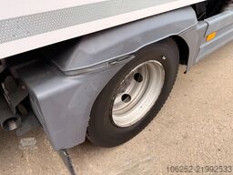 Mercedes-Benz ATEGO 1221 12T - INSULATED BOX 5,00M - TAILLIFT...