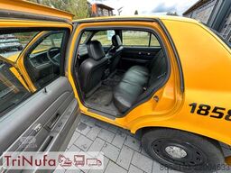 FORD Crown | Dt. Papiere | P70 | Lange Radstand |