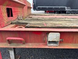 GOLDHOFER 3-Achs Tieflader mit Rampen hydr. Zwangslenkung