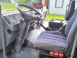 Mercedes-Benz Atego 815