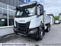 IVECO X-Way AD300X50Z HR OFF