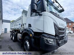 IVECO X-Way AD300X50Z HR OFF