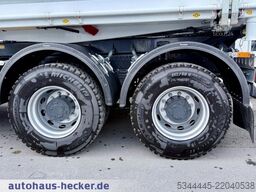 IVECO X-Way AD300X50Z HR OFF