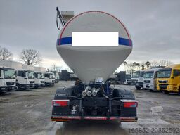 MAN TGX 35.440 Silo Euro 6 8x4 Lift+Lenk Klima (5)