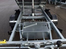 VEZEKO JUKI 3-S. Kipper 4x2 m Maschinentransporter 3,5t