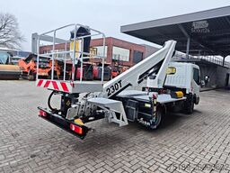 Nissan Cabstar 35.13 NT400 GSR B230T