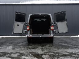 Volkswagen Transporter T5 2.0 TDI L2H1 | 140PK | Schuifdeu...