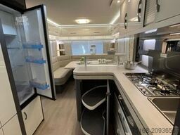 HOBBY Excellent 560 CFe Modell 2025 / 2000 Kg Achse