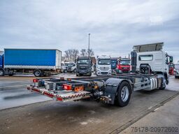 VOLVO FM 330
