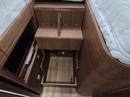 NIESMANN+BISCHOFF Flair 880 LE *Hubstützen*Top Ausstattung*