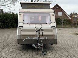 KIP Kompakt KK 400 EK Wohnwagen Hubdach Küche