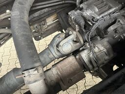 Mercedes-Benz Actros 3341 K 6x4 Actros 3341 K 6x4, Bormatik links, Heckkran Penz 10.83SH