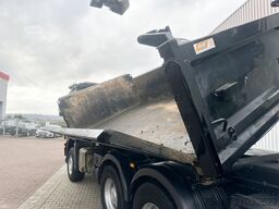 Mercedes-Benz Actros 3341 K 6x4 Actros 3341 K 6x4, Bormatik links, Heckkran Penz 10.83SH