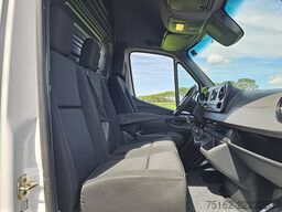 MERCEDES-BENZ SPRINTER 516 CDI 4X4 ALLRAD L2H2