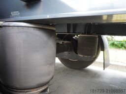 Fruehauf passthrough box trailer 18 EPAL / 2021 /