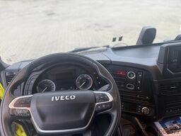 Iveco S-WAY 480 AT440 tractor unit / 2022
