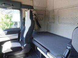 MAN TGX 18.420 tractor unit / 190 tho. km