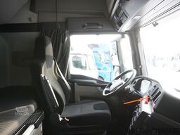 MAN TGX 28.510 6×2 / Sleeper cab