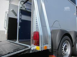 Böckmann Champion C ohne Sattelkammer Hecktürkombination 2400kg 100km/H Neu