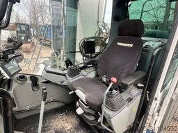 LIEBHERR R   924  LC