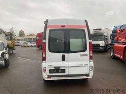 OPEL Vivaro Kasten/Kombi Kasten L2H2 2,9t   Krankenwa