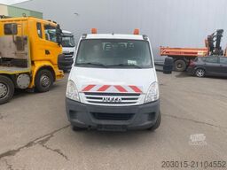 IVECO Daily  Doppelkabine 60 C 15  Hiab 017 T