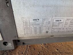 SCHMITZ CARGOBULL SCB*S3T    Seitenplane Curtains   S04