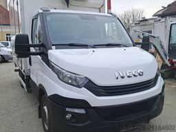 Iveco Daily 35S16 mit Kühlkoffer