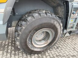 LIEBHERR L566 XPower Radlader 27,5 Ton *11.900 h *Waage