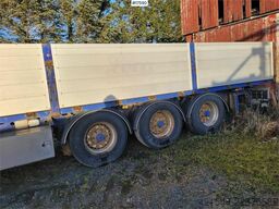 Närko Flatbed Trailer