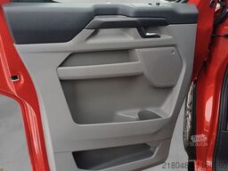 FORD Tourneo Custom Titanium 320 L1H1 VA 100 kW, 4-tü