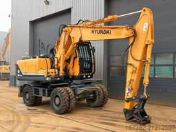 Hyundai Robex 180W-9A