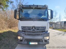 MERCEDES-BENZ Antos 2545L 6x2 Lift Retarder Getränkeaufbau Sta