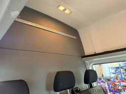 VOLKSWAGEN T6 Kasten LR hoch 5-Sitzer 2.0 TDI 4Motion