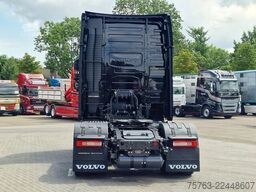 Volvo FH 13.500 Globetrotter XL 4x2 - NEW - Full spec...