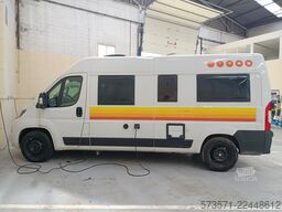 Peugeot Boxer 2024 | Manual | Totalmente equipada