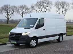 MERCEDES-BENZ SPRINTER 317 L2H2 RWD Mbux