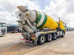VOLVO FM 370 - LIEBHERR 10m3