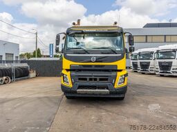 VOLVO FM 370 - LIEBHERR 10m3