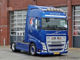 Volvo FH 13.500 Globetrotter 4x2 - I parkcool - Full ...